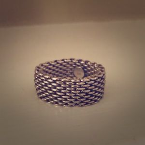 Authentic Tiffany & company mesh ring . Size 8